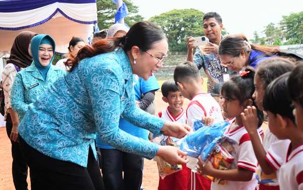 Ketua TP-PKK Ambon Hadiri Peringatan HAN Tingkat Provinsi Maluku 2026 2 IMG 20260723 WA00492