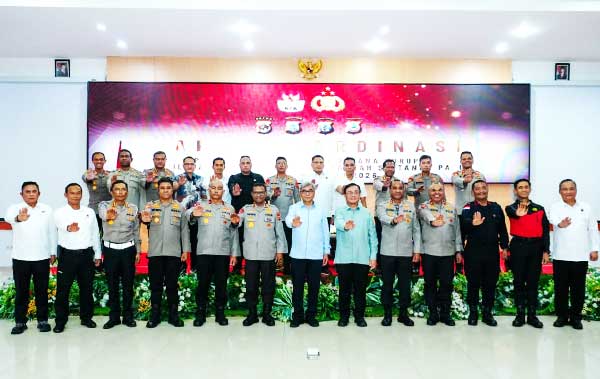KPK bersama 4 Polda di Tanah Papua Perkuat Sinergi Pemberantasan Korupsi 1 KPK dan 4 Polda se Tanah Papua rakor pemberantasan korupsi