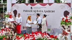 Dukung Parade Kebaya 2026, DPD PIM Maluku Anugerahi Lisa Wattimena Penghargaan 2 Lisa Wattimena Penghargaan DPD PIM Maluku