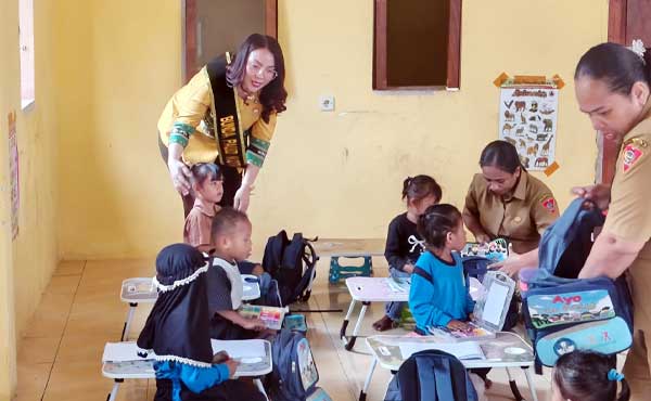 Lisa Wattimena Program Guru Dukung