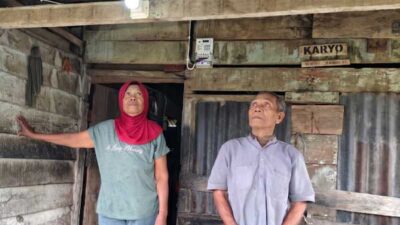 13 Tahun Berteman Pelita-Teror Hewan Liar, Kini Rumah Karyo Terang Berkat LUTD PLN