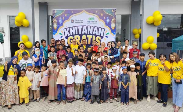 Pegadaian Sorong Khitanan Massal Gratis