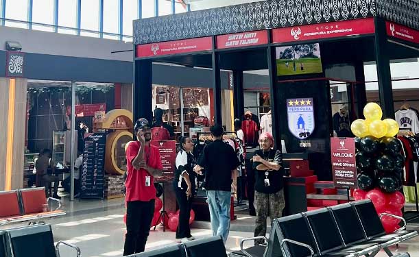 Persipura Outlet Bandara Sentani Jayapura