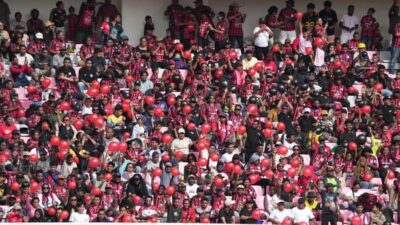Dilema Persipura: Antara Efisiensi, Kompetisi, dan Tanah Papua 14 Persipura Suporter