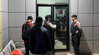 Penyidik Ditreskrimsus Polda PBD Geledah Ruangan Sekretariat DPR Provinsi 14 Setwan PBD Digeledah Polda PBD