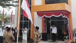 Semarak Kemerdekaan: Sangkala Pimpin Upacara HUT ke 81 RI di Kantor PKS Maluku 7 Asis Sangkala HUT RI di Kantor DPW PKS Maluku