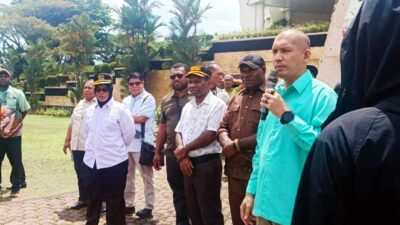 Asri Akas Wakil Ketua I DPRK Mimika