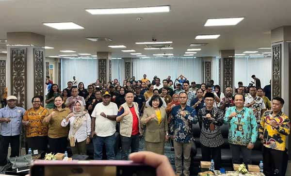 Forum Konsultasi Publik Bapenda Mimika dari Masa ke Masa Hadirkan Eks Pimpinan 2 Bapenda Mimika Forum Konsul Publik 2