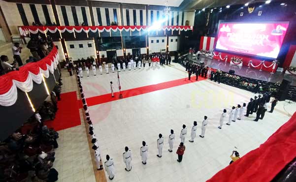 Bupati JR Kukuhkan Paskibra 2026