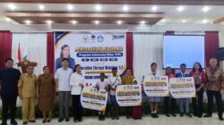 Serahkan Bantuan Beasiswa ke Ratusan Siswa, Cheroline: PIP Harus Tepat Sasaran 2 Cheroline Chirsye Makalew Beasiswa PIP