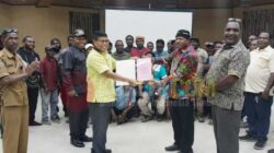 DPRK Mimika Serah Perda Saham 10 Persen PTFI ke Tsingwarop
