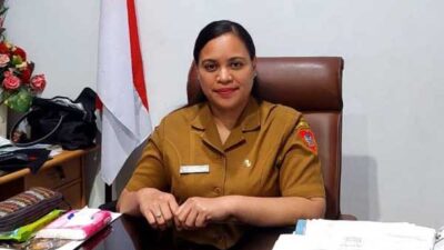 Pemkot Ambon: Masa Jabatan Kepala Negeri dan Saniri Sesuai Perubahan Kedua UU Desa 15 Florensia Matahelumual Plt Kabag Pemerintahan Ambon
