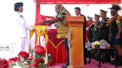 Gubernur Papua Tengah Pimpin Upacara HUT ke 81 RI, Paskibra Sukses Kibarkan Merah Putih 4 GUB PT HUT ke 81 RI