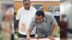 DPRP PBD Segera Bahas KUPA-PPAS Perubahan APBD 2026 2 Gub PBD Ketua DPRP Teken Berita Acara 1
