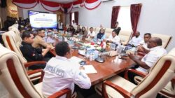 Pemprov Papua Tengah Gandeng 30 Media, Nawipa Dorong Pers Jadi Ruang Edukasi Publik 5 Gub PT MoU 30 Media