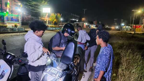 Antisipasi Kejahatan, Polres Sorong Patroli Kawasan Aimas hingga SP 4 1 IMG 20260819 WA0031