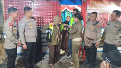 Kadistrik Merlyn Ajak Warga Mimika Baru Aktif Jaga Keamanan Lewat Pos Peka 15 IMG 20260830 WA00062