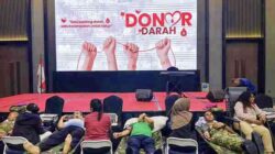 Semarak HUT RI, Aston Sorong Gelar Aksi Donor Darah 2 IMG 20260814 104520 1