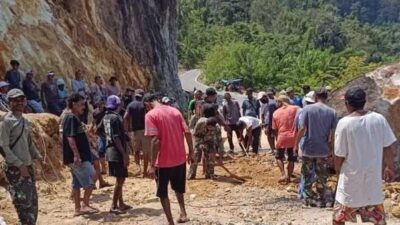 15 Jalan Oma–Wassu Kembali Bisa Dilalui