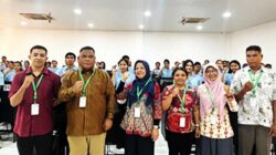 Poltekkes Kemenkes Kupang Gelar Uji Kompetensi Nasional Tenaga Sanitasi Berbasis CBT 2 Johny Sumbung Uji Komp nas Poltekes kemenkes Kupang