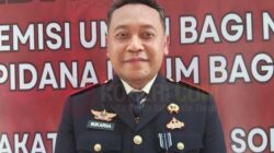 433 Narapidana Lapas IIB Sorong Terima Remisi HUT ke 81 RI 9 Kalapas Kelas IIB Sorong Sukarna Trisna Atmaja