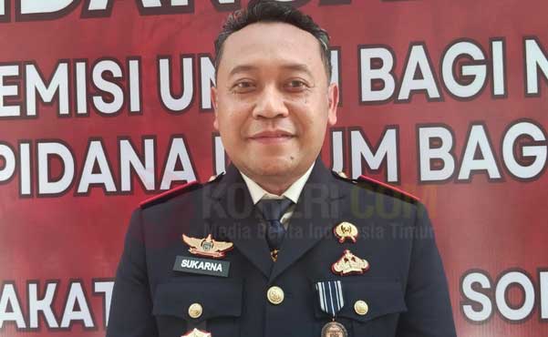 433 Narapidana Lapas IIB Sorong Terima Remisi HUT ke 81 RI 1 Kalapas Kelas IIB Sorong Sukarna Trisna Atmaja