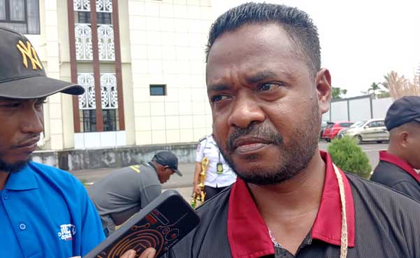 Kalep Otniel Pattipi Ketua2 Panitia Mimika Baru