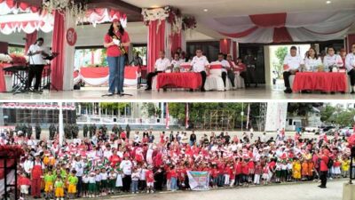 3.000 Anak PAUD Meriahkan Kirab Merah Putih di Ambon, Begini Respon Bunda Lisa 14 Lisa Wattimena Kirab Merah Putih PAUD 2026