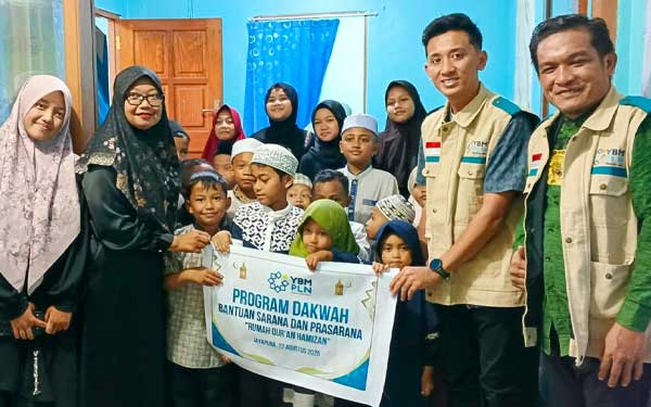 Dukung Pendidikan Al-Qur'an, YBM PLN Bantu RQH Jayapura Sarana dan Prasarana 3 PLN Bantu RQH Jayapura3
