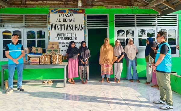 PLN Bantu Sembako 2 Panti Asuhan di Sorong