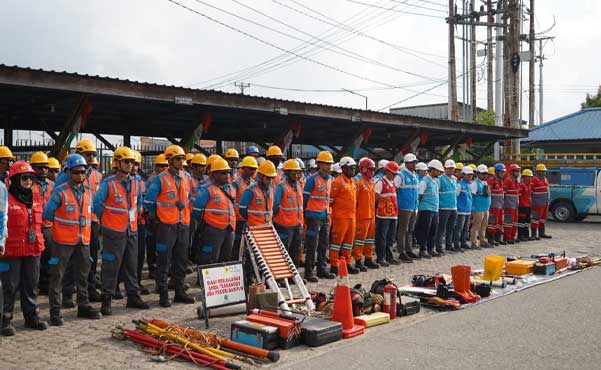 Kawal Peringatan HUT ke 81 RI, PLN P2B Terjunkan 906 Personel Pastikan Listrik Andal 2 PLN Kawal HUT ke 81 RI se Tanah Papua2