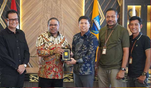 PLN Pemkab Manokwari Perkuat Keandalan Listrik