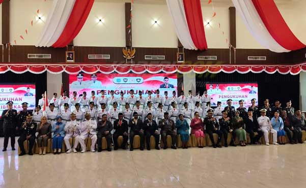 35 Paskibra PBD Resmi Dikukuhkan, Pesan Gubernur: Laksanakan Tugas Mulia Ini 4 Paskibra PBD 2026 Dikukuhkan4