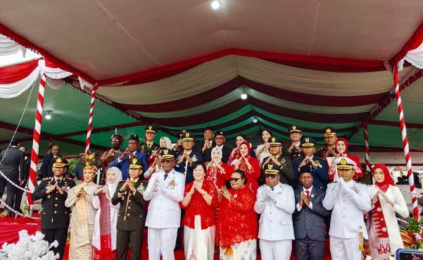 HUT ke 81 RI : Bupati Mimika Ajak Lanjutkan Perjuangan melalui Pembangunan 3 Pemkab Mimika HUT RI ke 81 4
