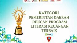 Sukses Perkuat Literasi Keuangan, Pemkot Ambon Raih Penghargaan OJK Pusat 2 Pemkot Ambon Raih Penghargaan OJK Pusat