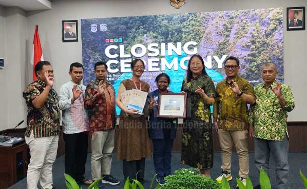 Pemprov PBD Green Card Raja Ampat