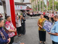 Perumdam Tirta Yapono Bagikan 100 Paket Sembako ke Anak Stunting di Ambon