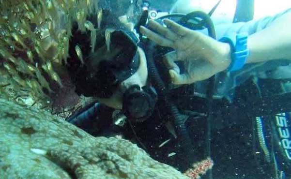 Yuliana Maria Pemandu wisata Raja Ampat