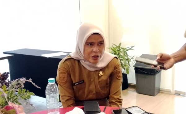 Abriyanti Nuhuyanan Kadis DPKPP Mimika