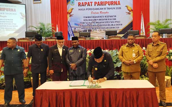 DPRP-Pemprov Papua Barat Teken KUA-PPAS Perubahan APBD 2026