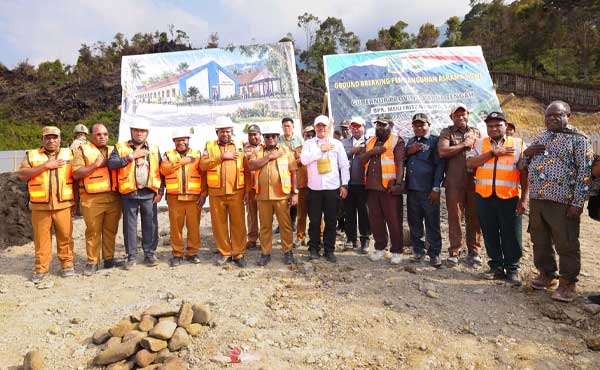 Gub PT Kunker Ketiga ke INTAN JAYA4