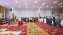 Gubernur Meki Lantik 5 Pejabat Eselon II Papua Tengah, Berikut Daftarnya 4 Gub PT Lantik 5 Pej Es II Papua Tengah
