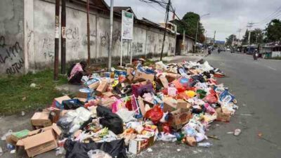 Sampah Menumpuk, Warga Soroti Keseriusan Kinerja DLH Timika 14 IMG 20260904 WA0007