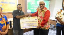 Insentif Rp12 Miliar Disalurkan, Bupati Mimika Titip Pesan Perdamaian 2 IMG 20260904 WA0010
