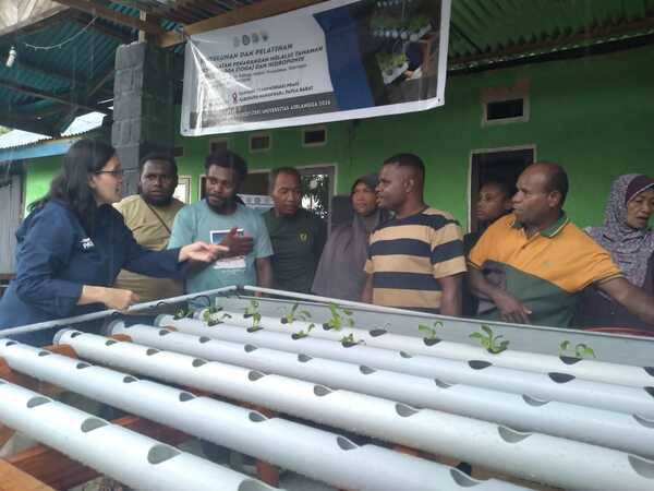 UNAIR Dorong Membowi jadi Pilot Project Hidroponik Hasilkan Inovasi Desa Sehat 1 IMG 20260908 WA0069