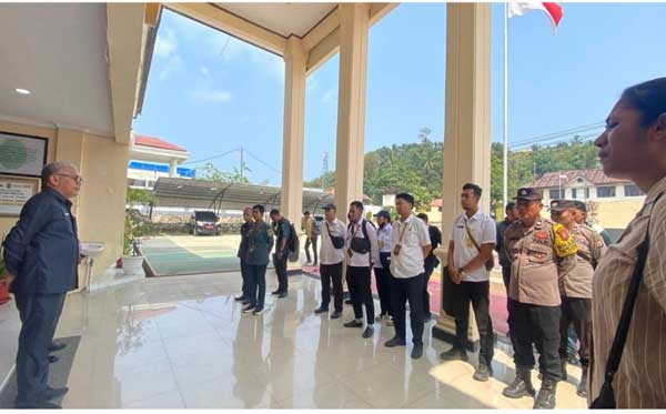 Dukung Penegakan Hukum, Kantah Kota Sorong Hadiri Konstatering di Jalan Tanjung Pinang