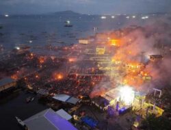 Kampung Nelayan Dok V Bawah Dilahap Si Jago Merah, Ratusan Warga Terdampak