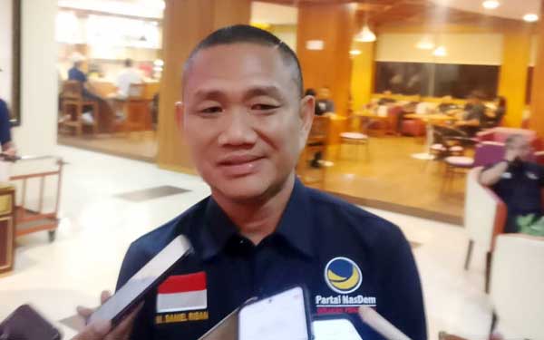Muhammad Daniel Rigan NasDem Buru