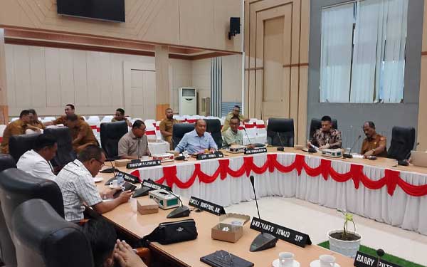 Panja DPRD Ambon Kejar Integrasi Seluruh Pajak-Retribusi ke Sistem Elektronik 8 Panja DPRD Ambon Satukan Pajak Retribusi