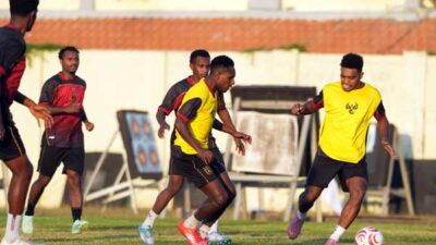 Jamu Kendal Tornado FC, Persipura Jayapura Usung Dua Misi Sekaligus 14 Persipura JPR TC